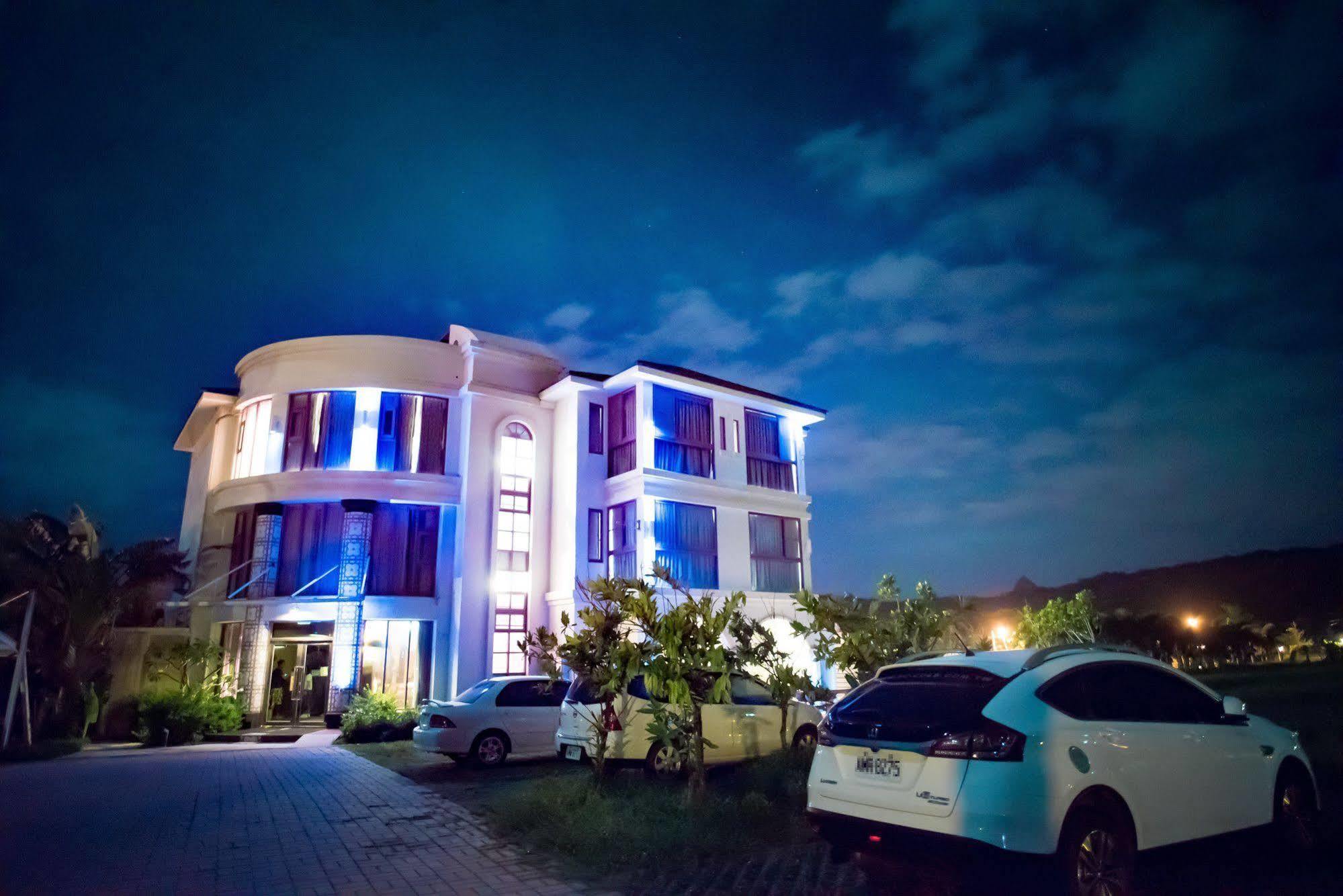 Bed and Breakfast Dufa Luxury Manor Старе місто Хенчун Екстер'єр фото